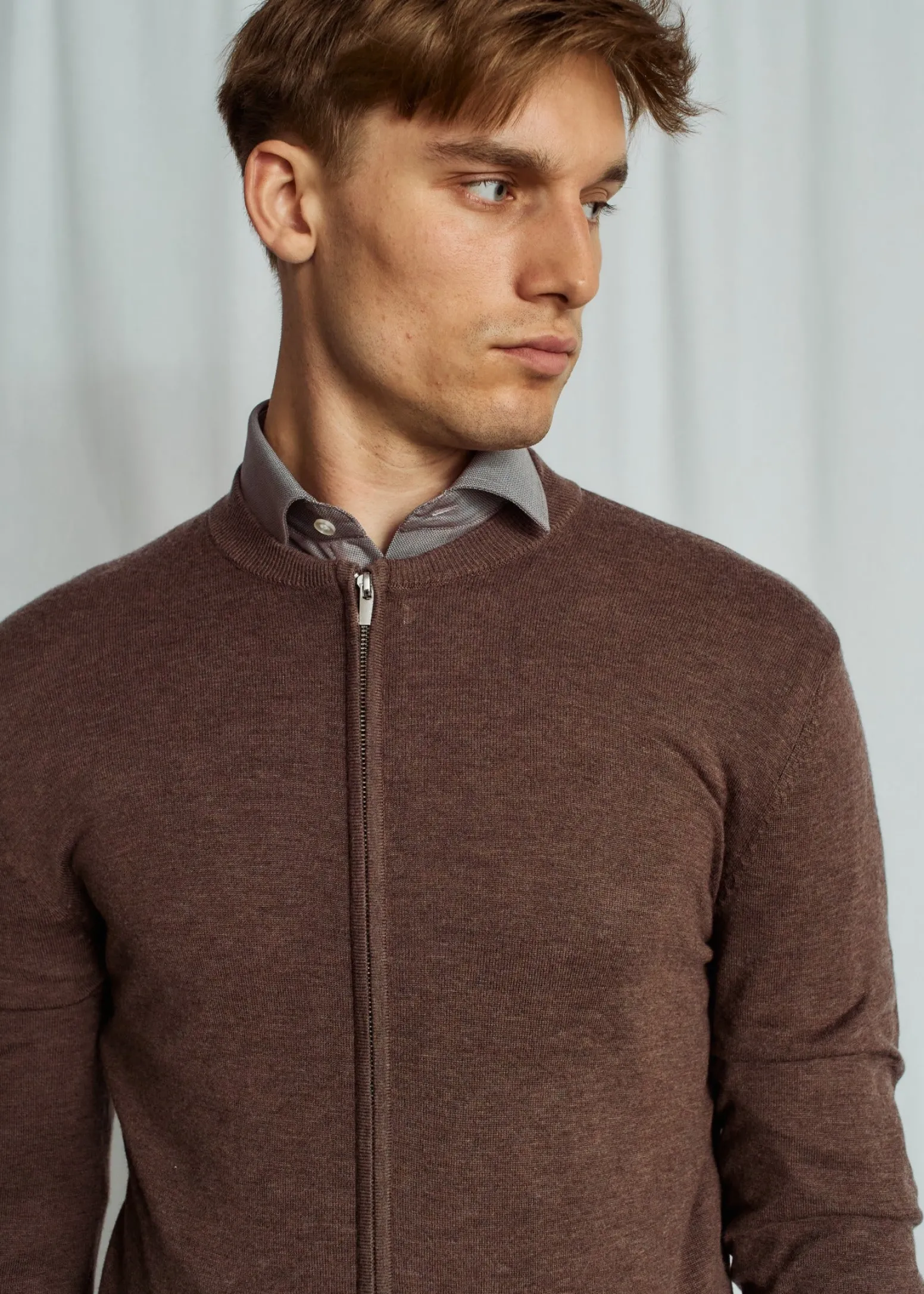 bs_alon_regular_fit_stick_2.webp BS Alon Regular Fit Stickat - Brown
