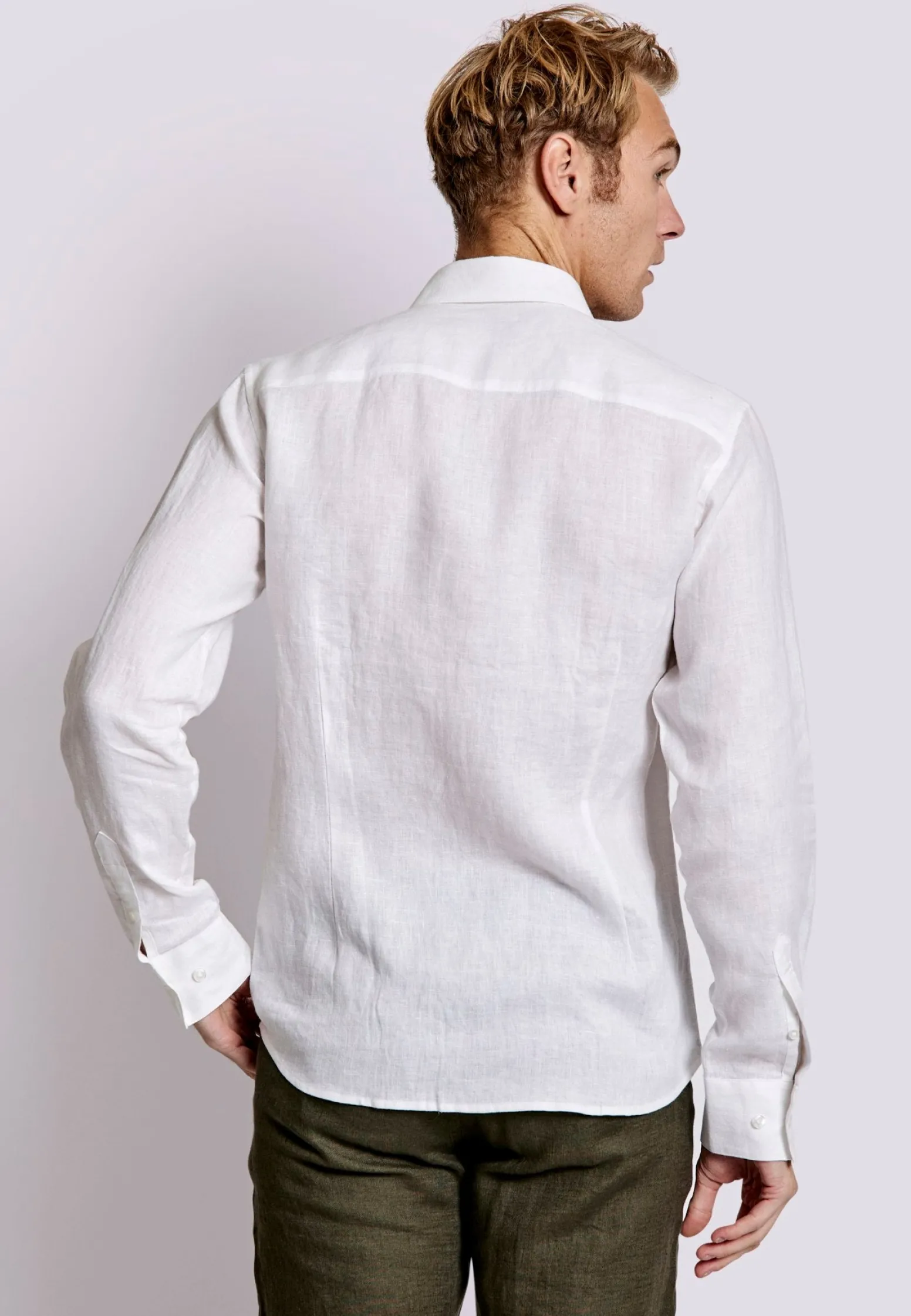 bs_bilbao_casual_modern_f_4.webp BS Bilbao Casual Modern Fit Skjorta - White