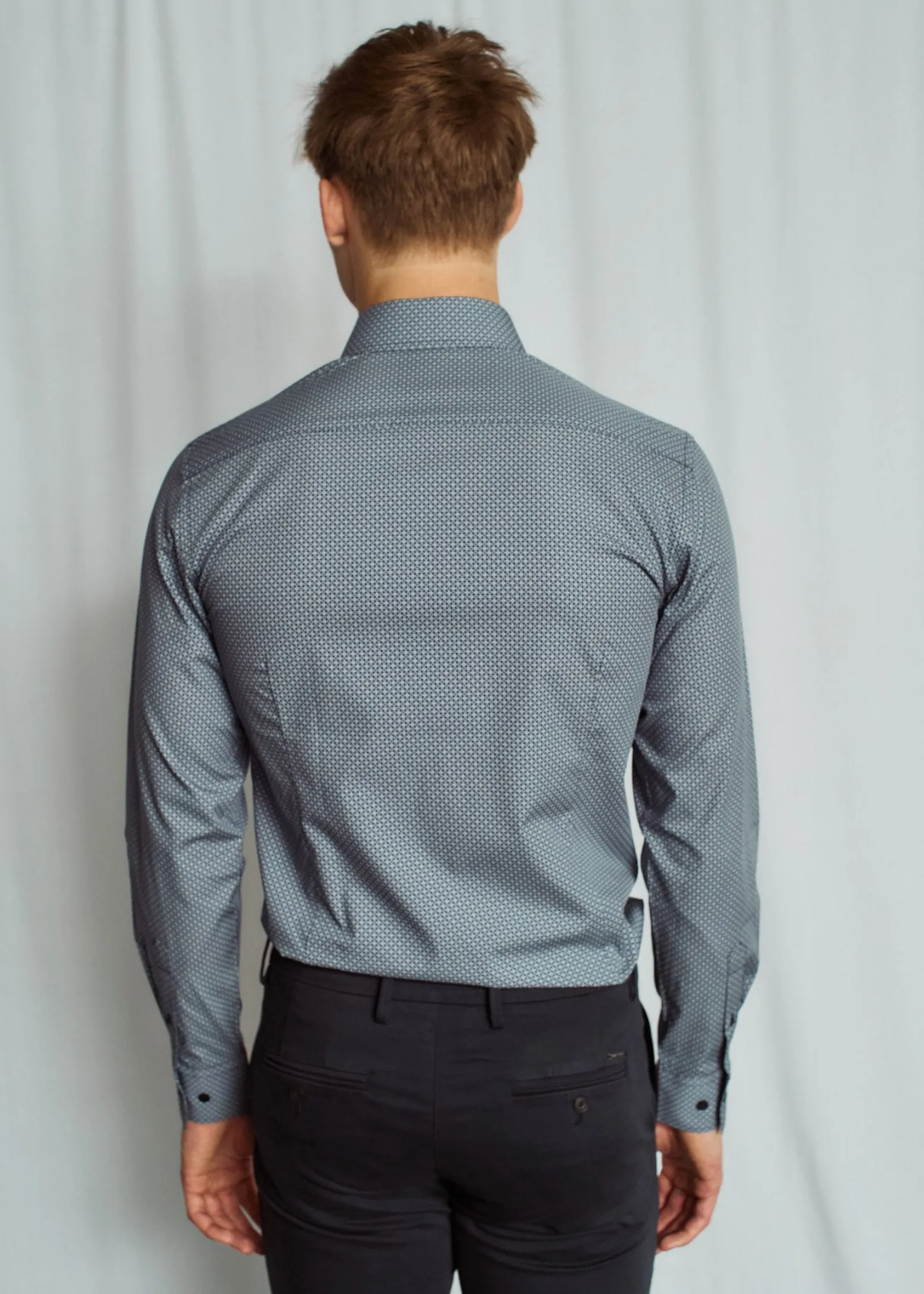 bs_howard_slim_fit_skjort_3.webp BS Howard Slim Fit Skjorta - Dark Blue
