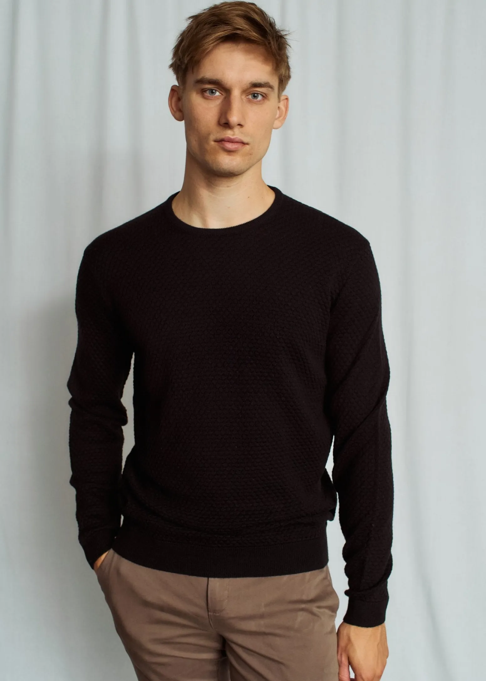 BS Irving Regular Fit Stickat - Black