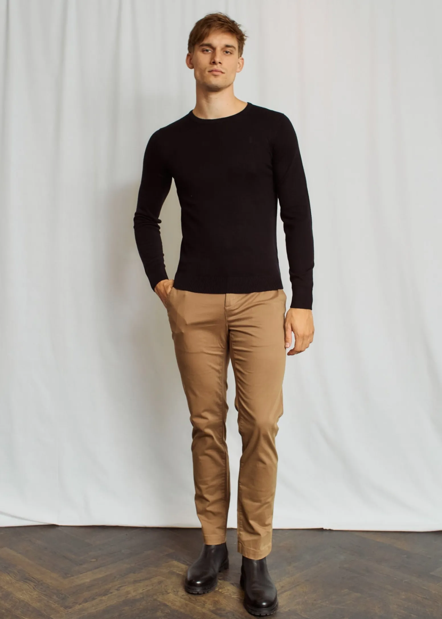 BS Jupiter Regular Fit Stickat - Black