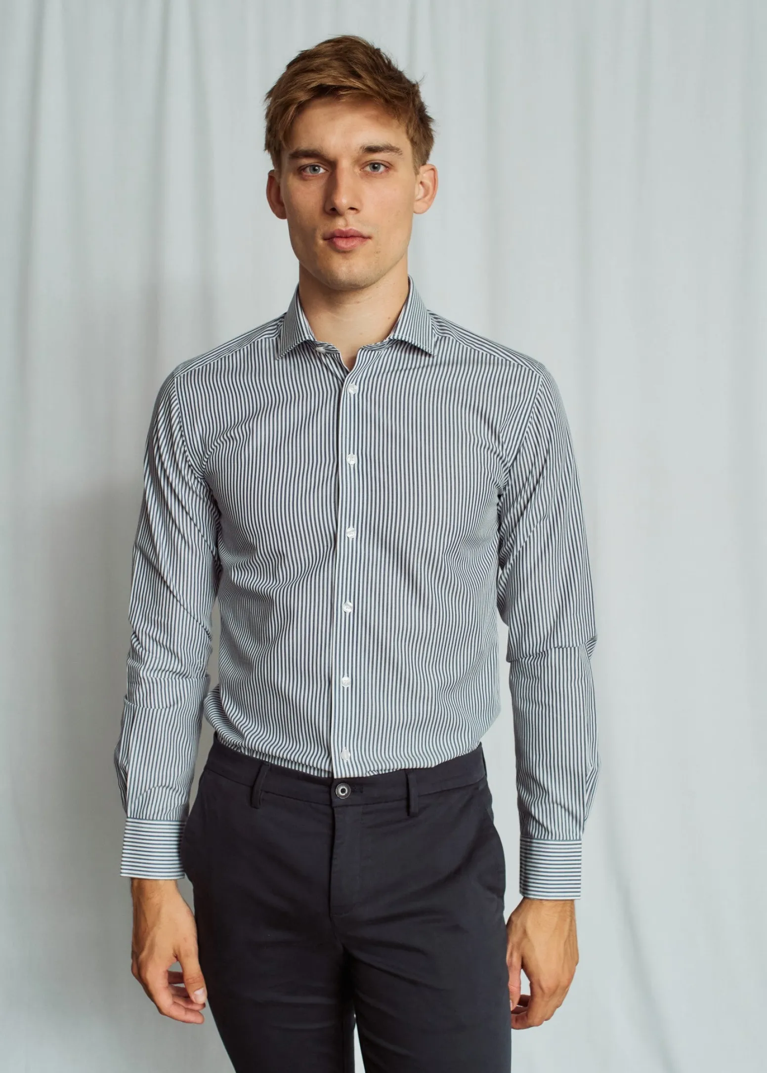 BS Kevin Modern Fit Skjorta - Navy/White
