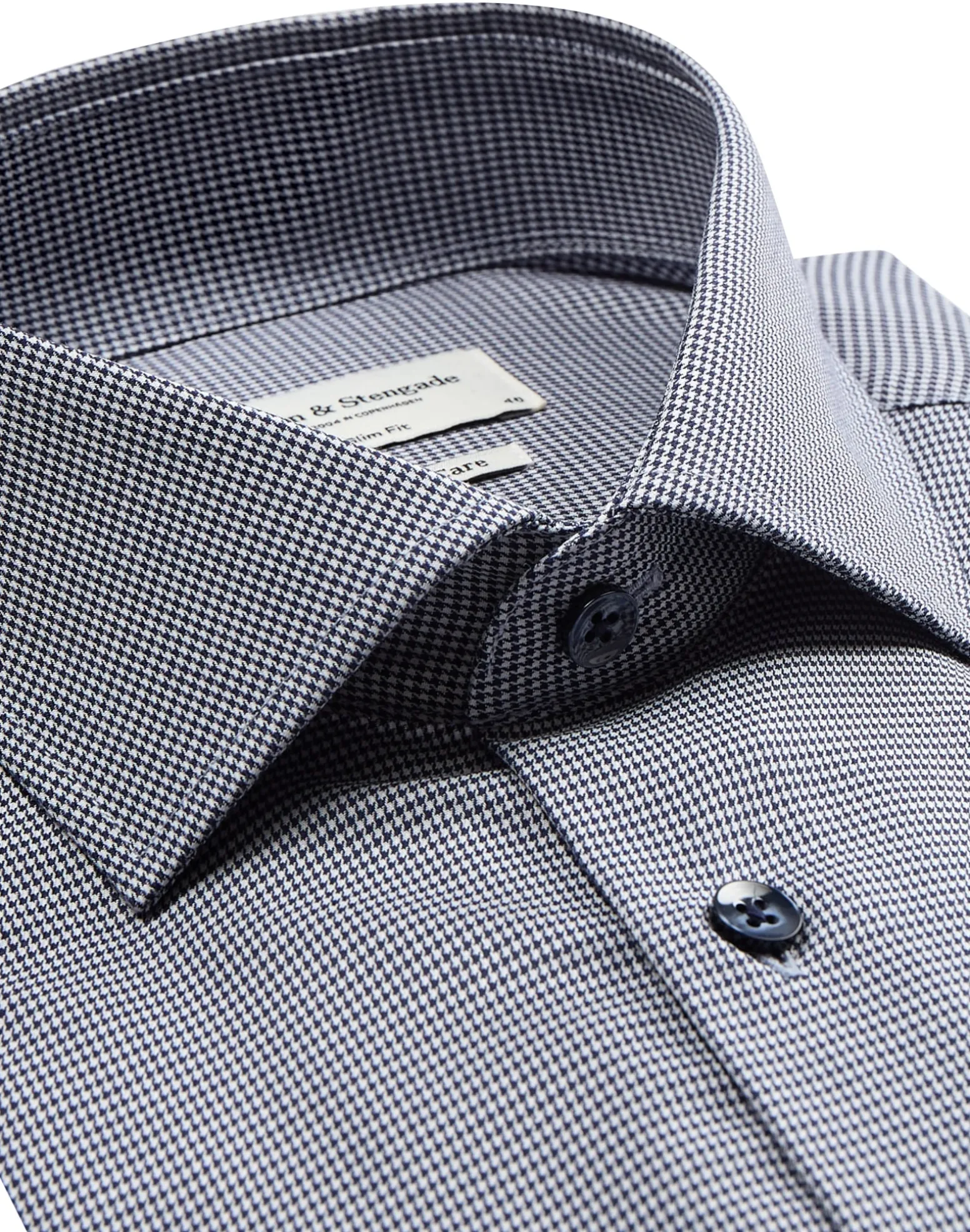 bs_omar_slim_fit_skjorta__1.webp BS Omar slim fit Skjorta - Dark Blue