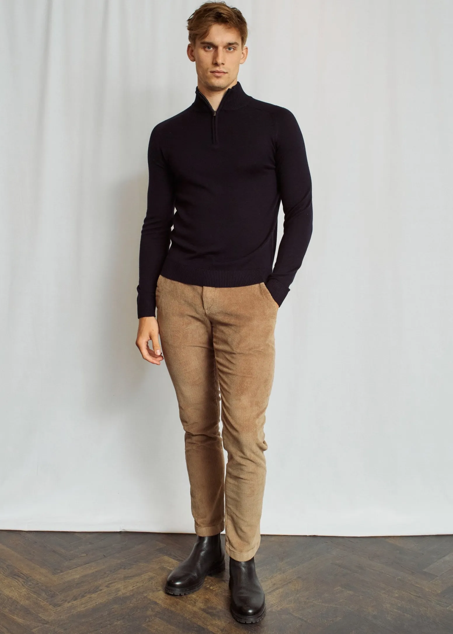 BS Pelle Regular Fit Stickat - Navy