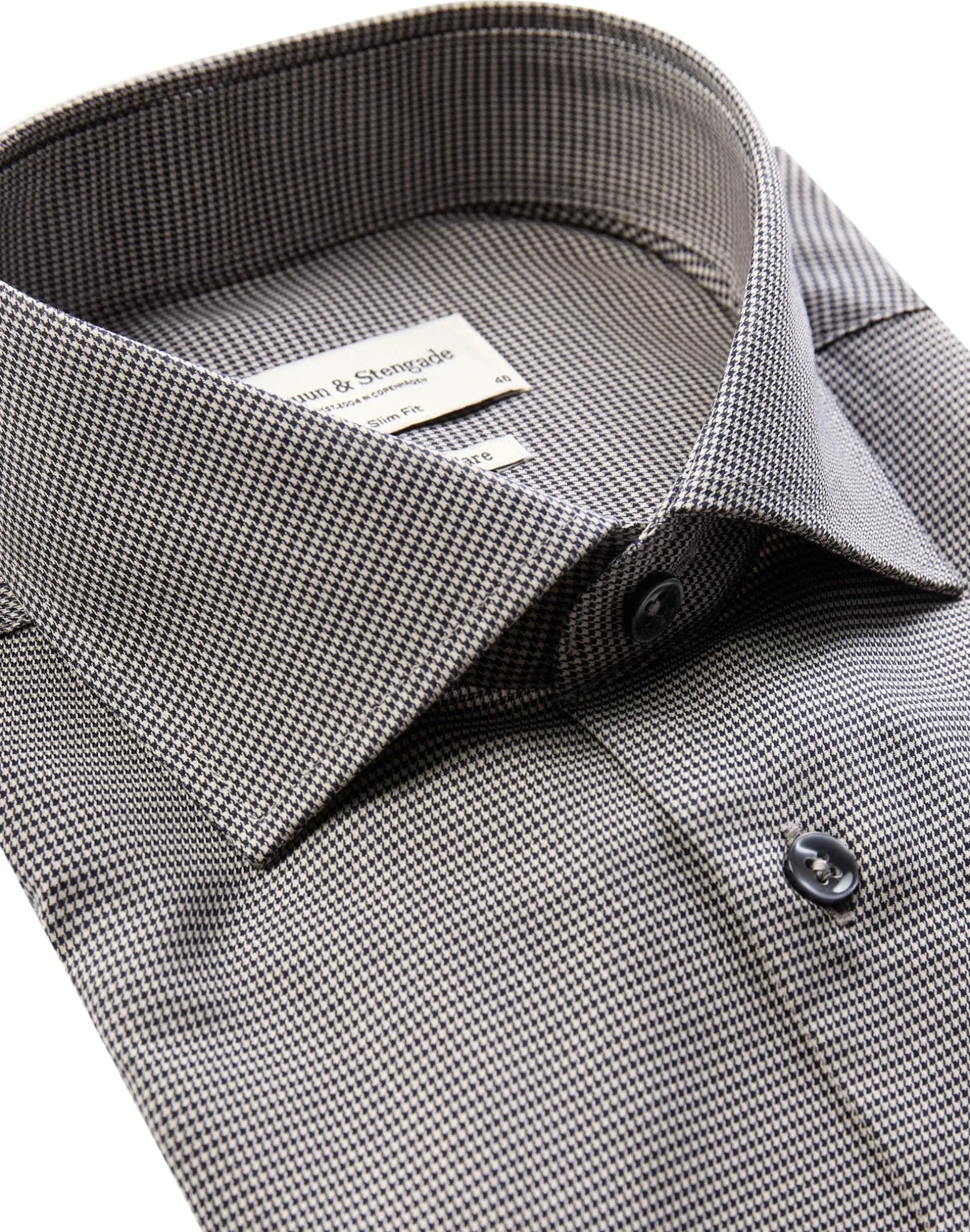 BS Rigoberto Slim Fit Skjorta - Brown