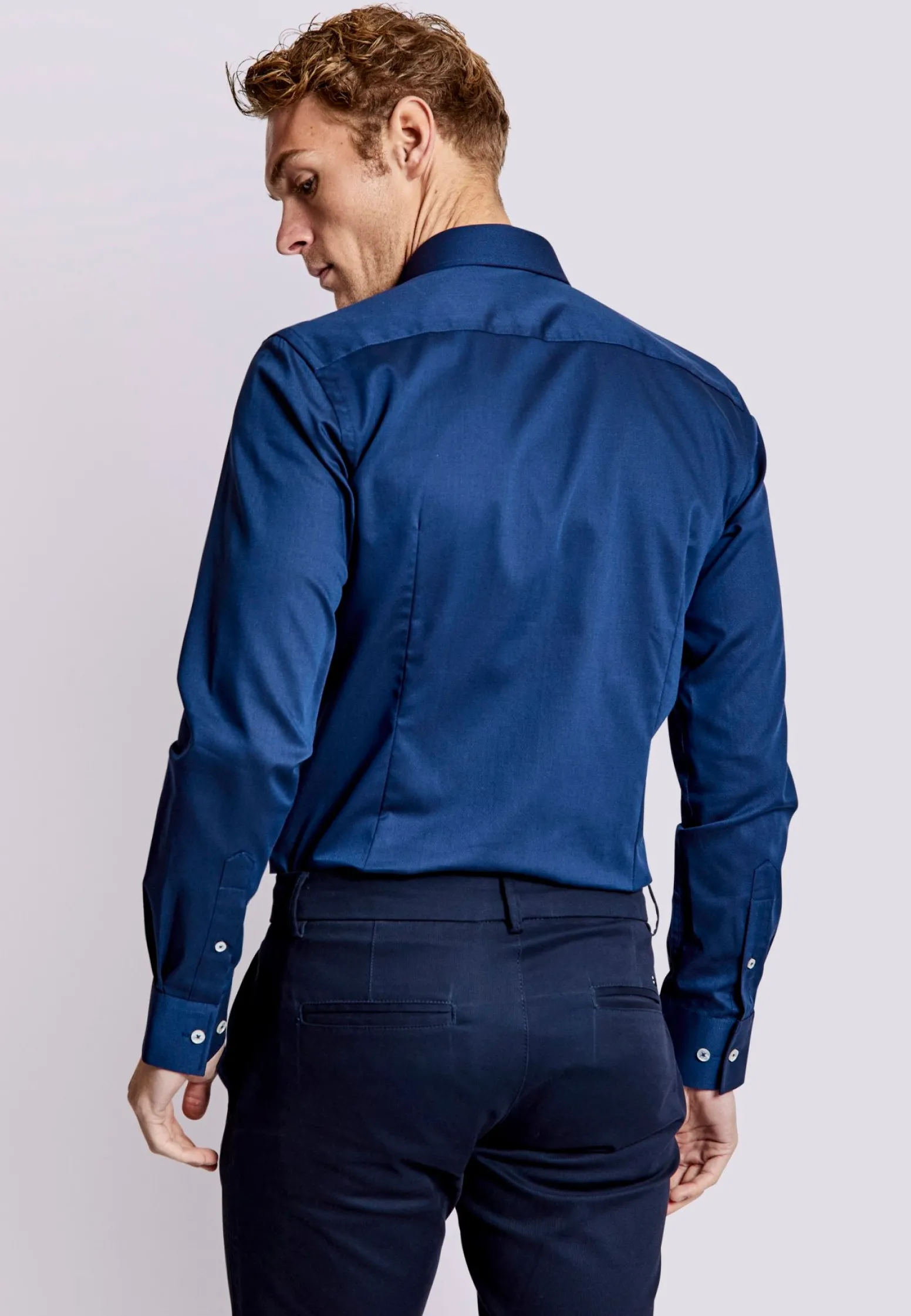 bs_totti_modern_fit_skjor_4.webp BS Totti Modern Fit Skjorta - Navy