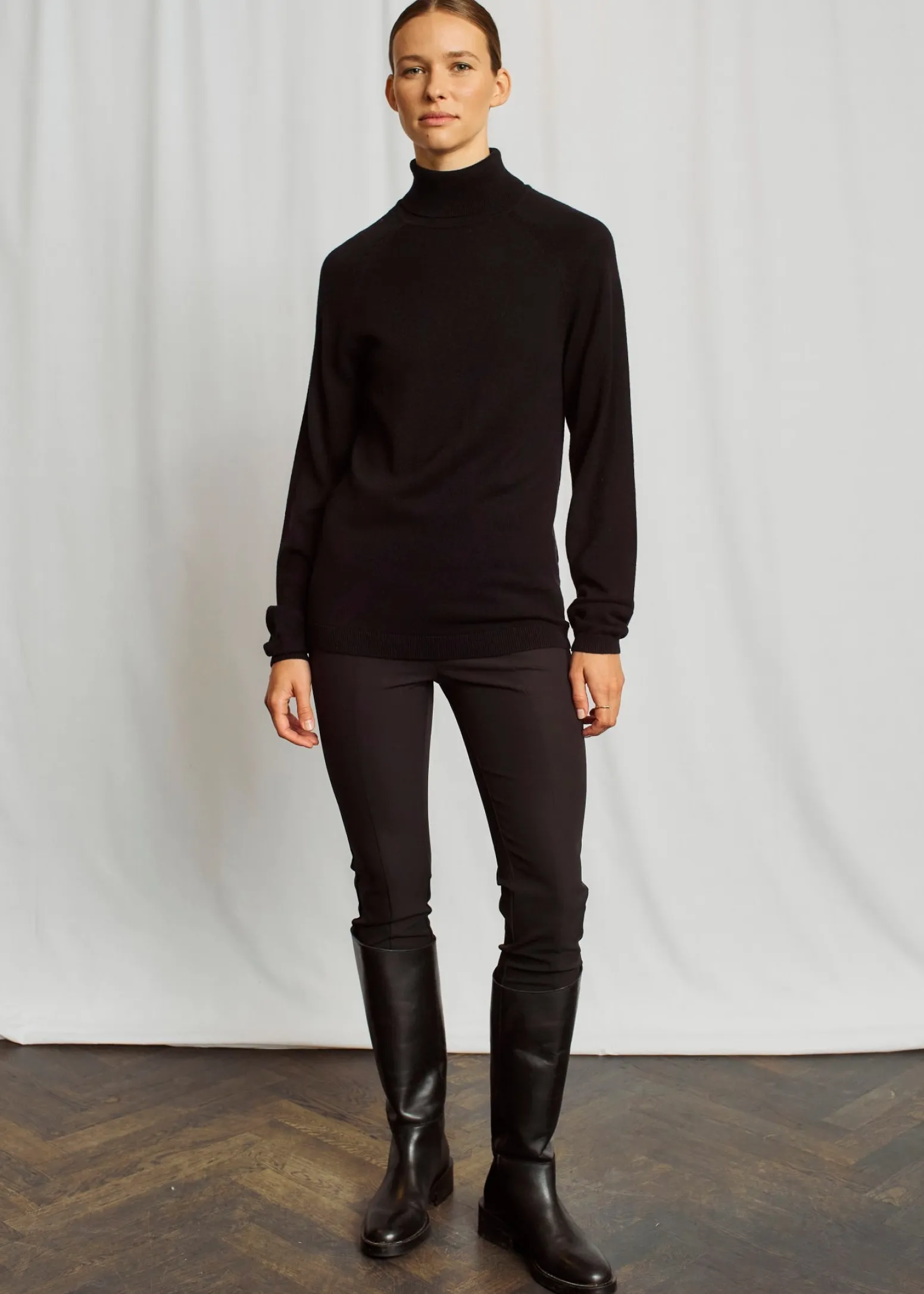 BS Zoe Regular Fit Byxor - Black